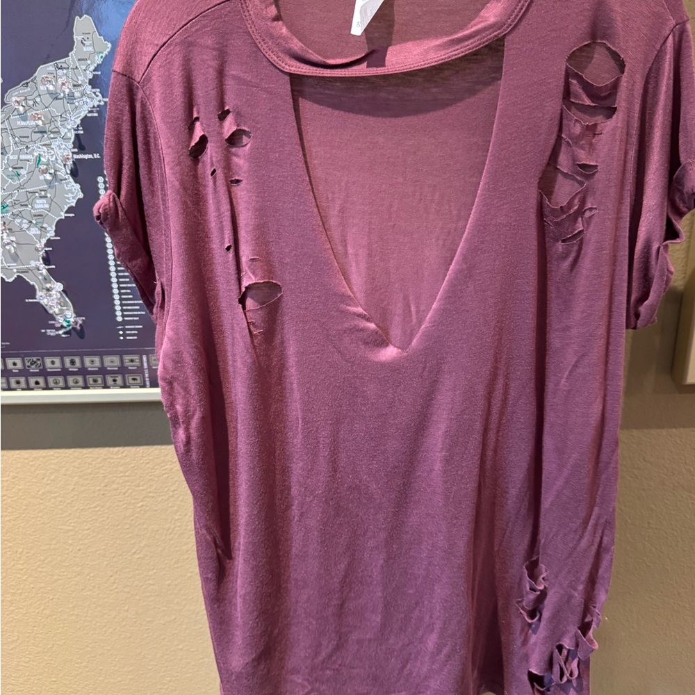 Distressed mauve Women's Top